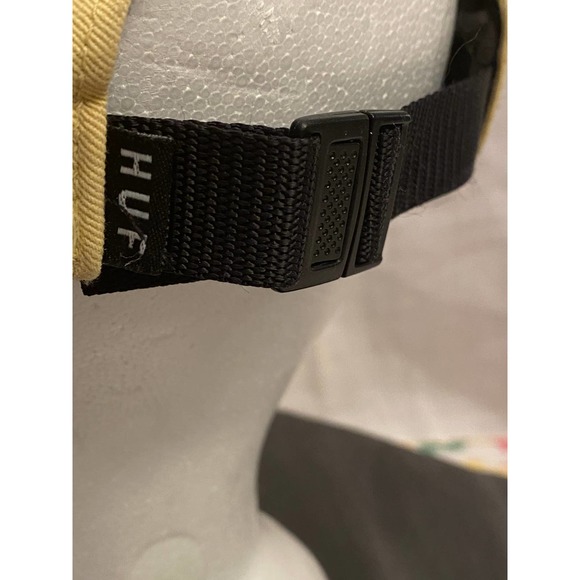 HUF Black Box Cap/Hat, Adjustable Strap back. Yellow/Pink Marijuana Pattern. - Picture 3 of 12